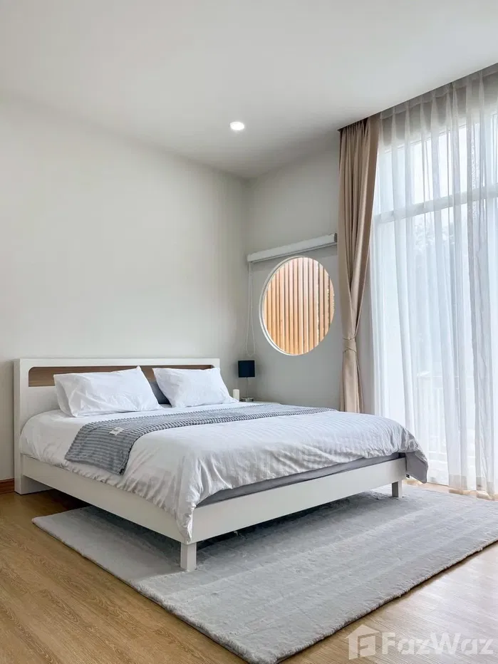 picture Modern Minimalist 2-Storey Townhouse. - 9/11