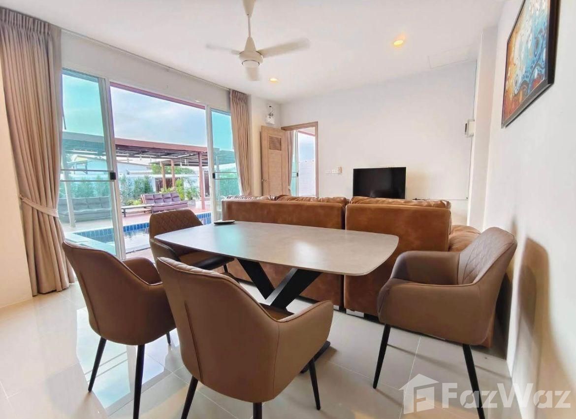 picture 2 Bedroom Villa for sale in Choeng Thale, Phuket - 8/12