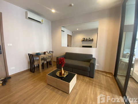 Cozy and private living community 884574