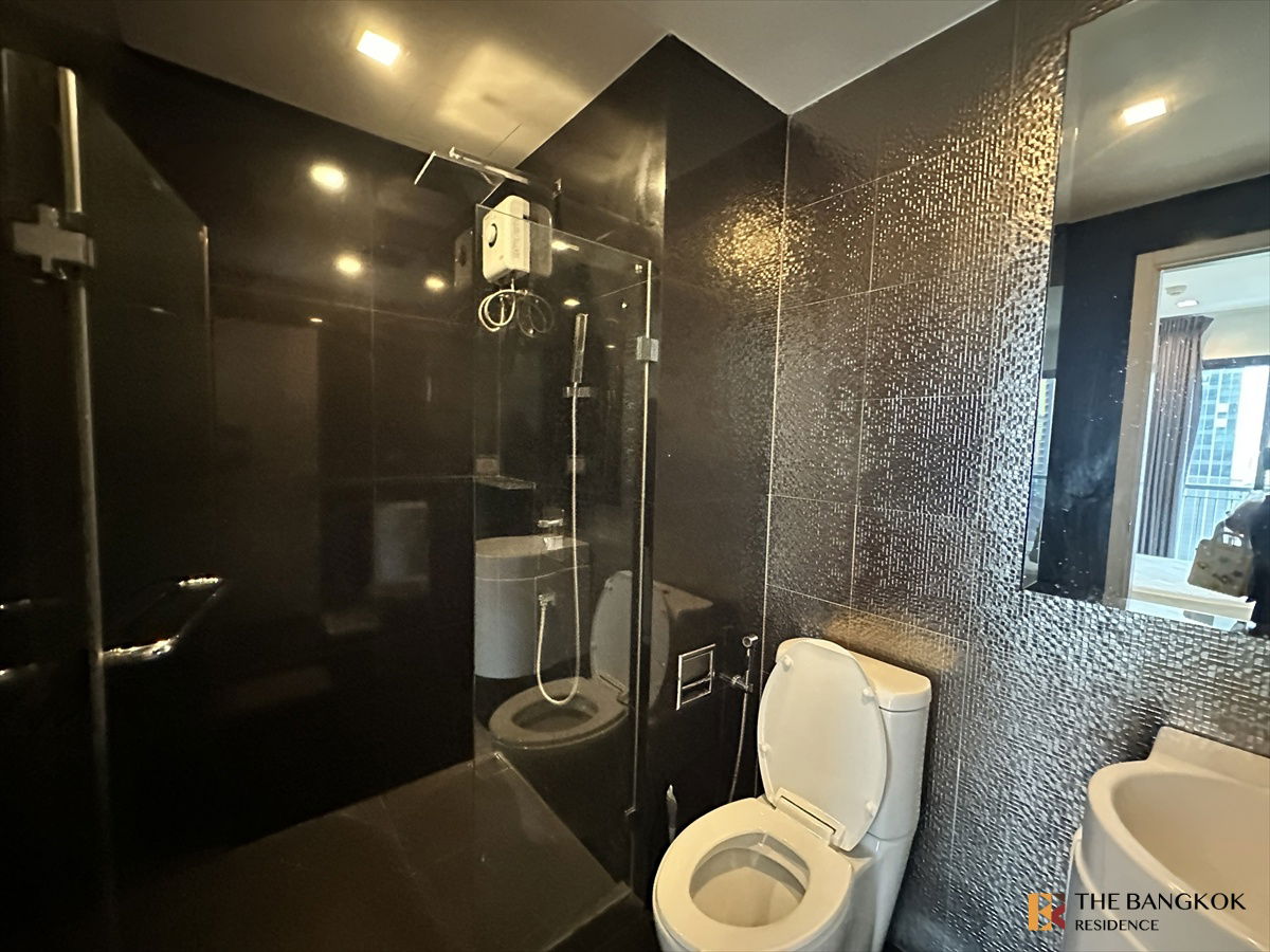 picture Rhythm Sukhumvit 36-38 💥 Condo in Prime Location, Attractive Price ❤️ Near BTS Thonglo - 8/10