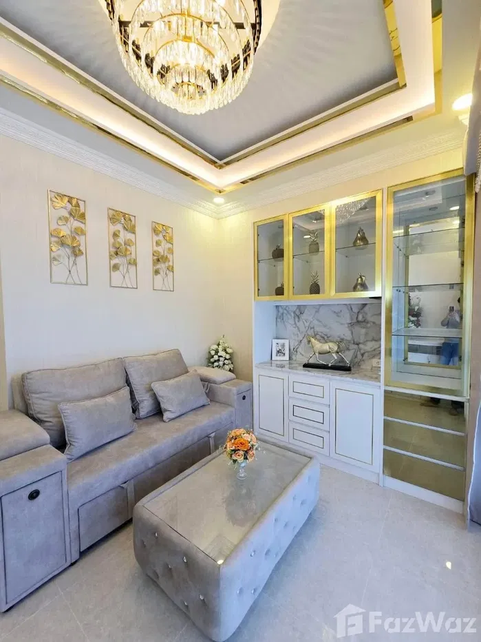 picture 3 Bedroom House for sale in Na Kluea, Chon Buri - 11/38