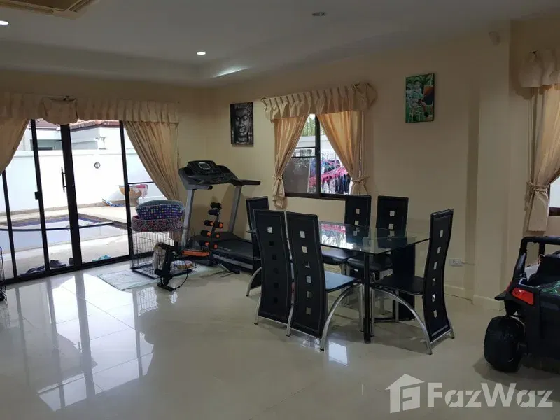 picture 4 Bedroom Villa for sale at Lakeside Court - 26/48