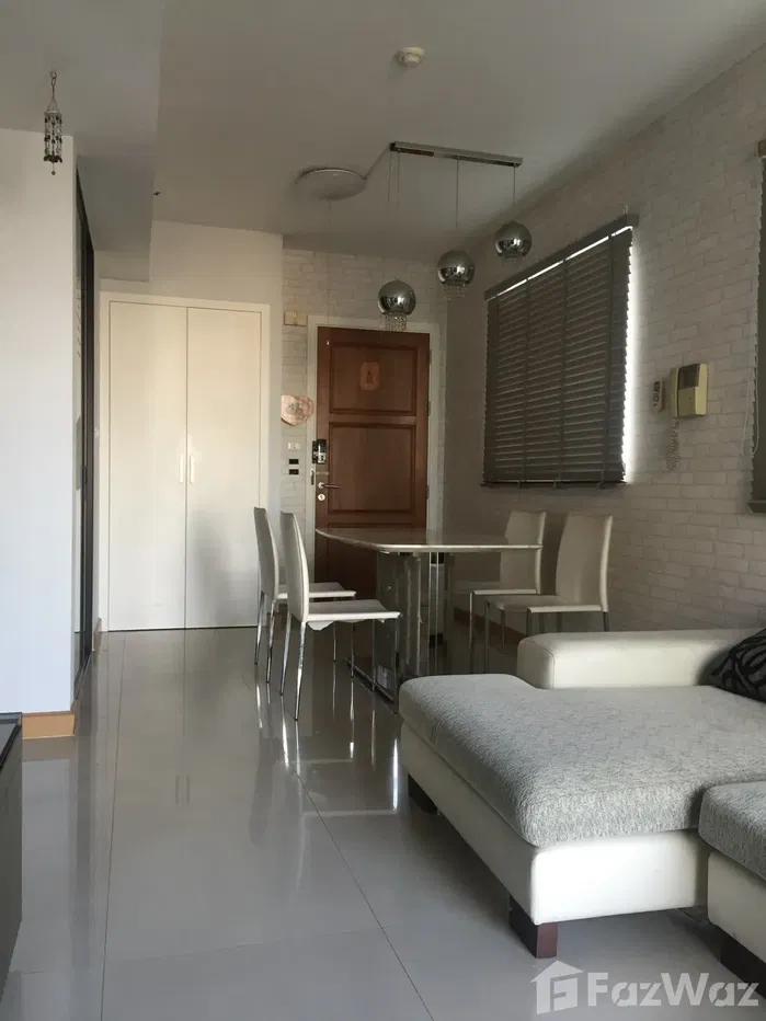 picture 2 large bedrooms with a long private terrace - 5/15