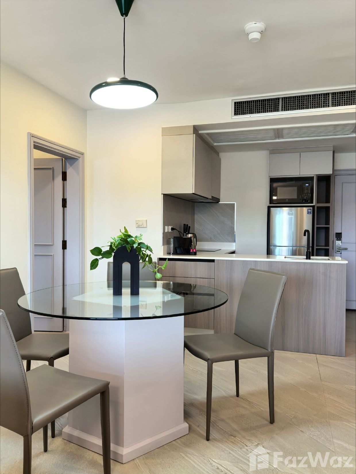 Newly Renovated Two Bedroom Apartment For Long Term Rent 1962170