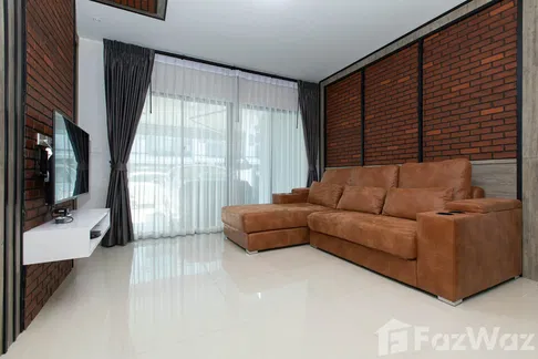 3 Bedroom Townhouse for sale at Baan Klang Muang Rama 9 - Onnut