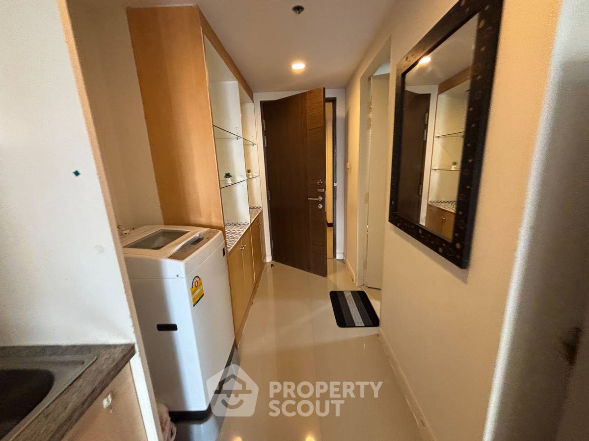 picture 1-BR Condo at The Trendy Condominium near BTS Nana (ID 2053321) - 10/16