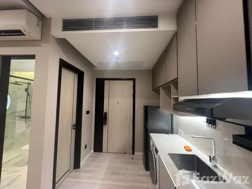 picture 1 Bedroom Condo for sale at The Room Phayathai - 3/5