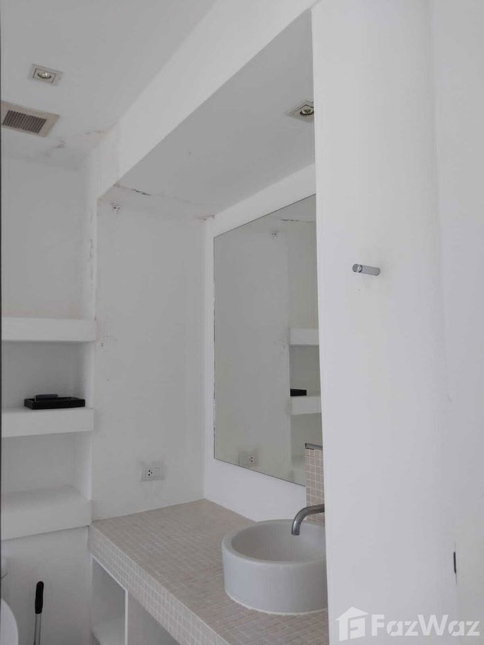 picture 2 Bedroom - 10/16
