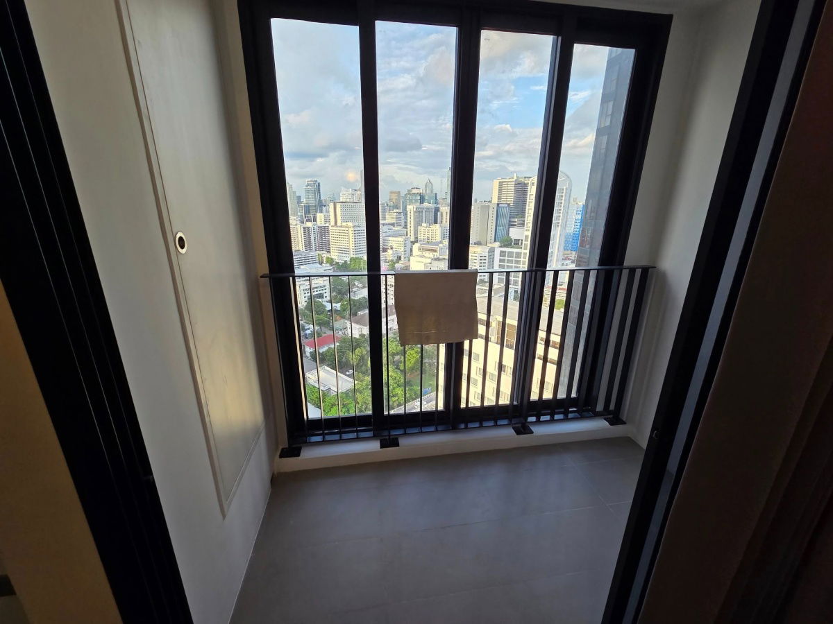 picture MRT SamYan 410 m. Price  25,000 Baht Condo Ashton Chula - Silom ( Rental ) - 12/21