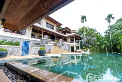 Houses for sale Thalang Phuket : 5 Bedroom villa at Lakewood
