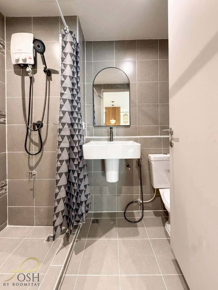 picture  DCondo Campus Resort Kuku – Corner 2BR 2BA, Pool View | Fully Renovated w/ Built-ins | ฿3.89M - 37/38