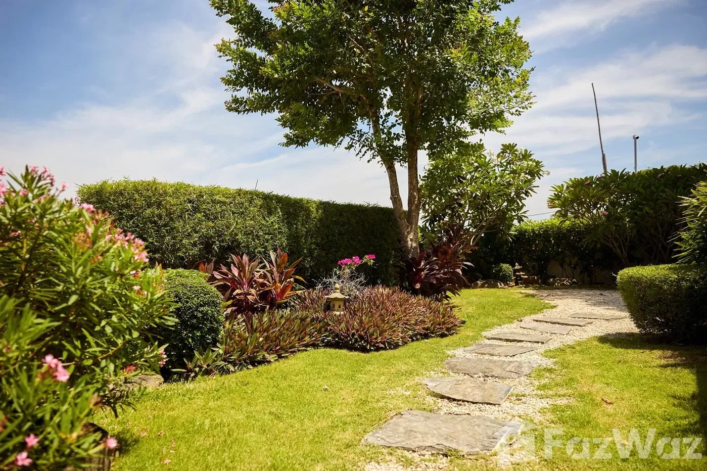 picture 5 Bedroom Villa for sale in Rawai, Phuket - 9/24