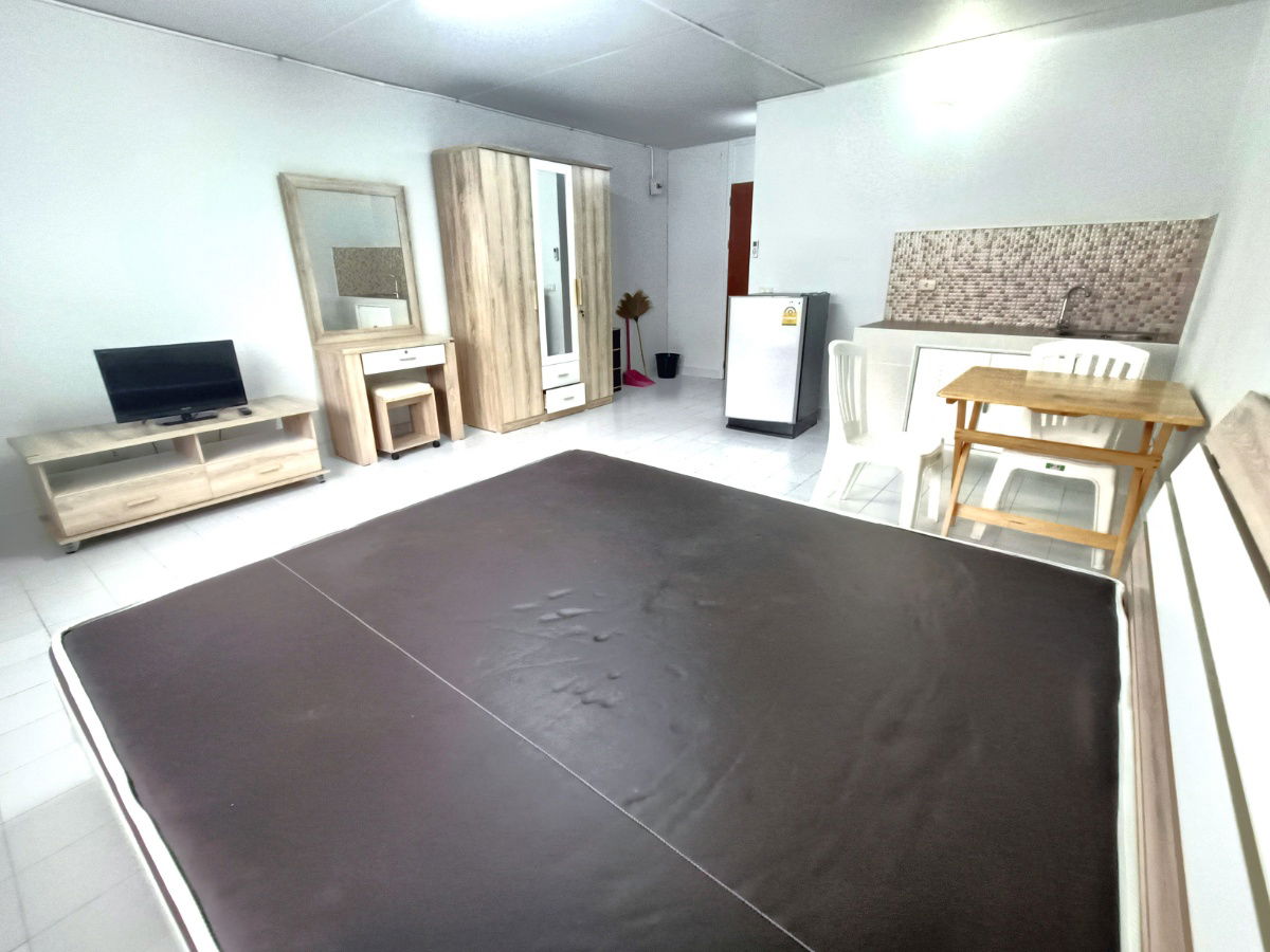 รูป ห้องแอร์ทำใหม่ 3500 เมืองทองธานี T1 ใกล้โรงเรียนเซนฟรัง ม.ศิลปากร ตึกตำรวจ commando - รูปที่ 2/8