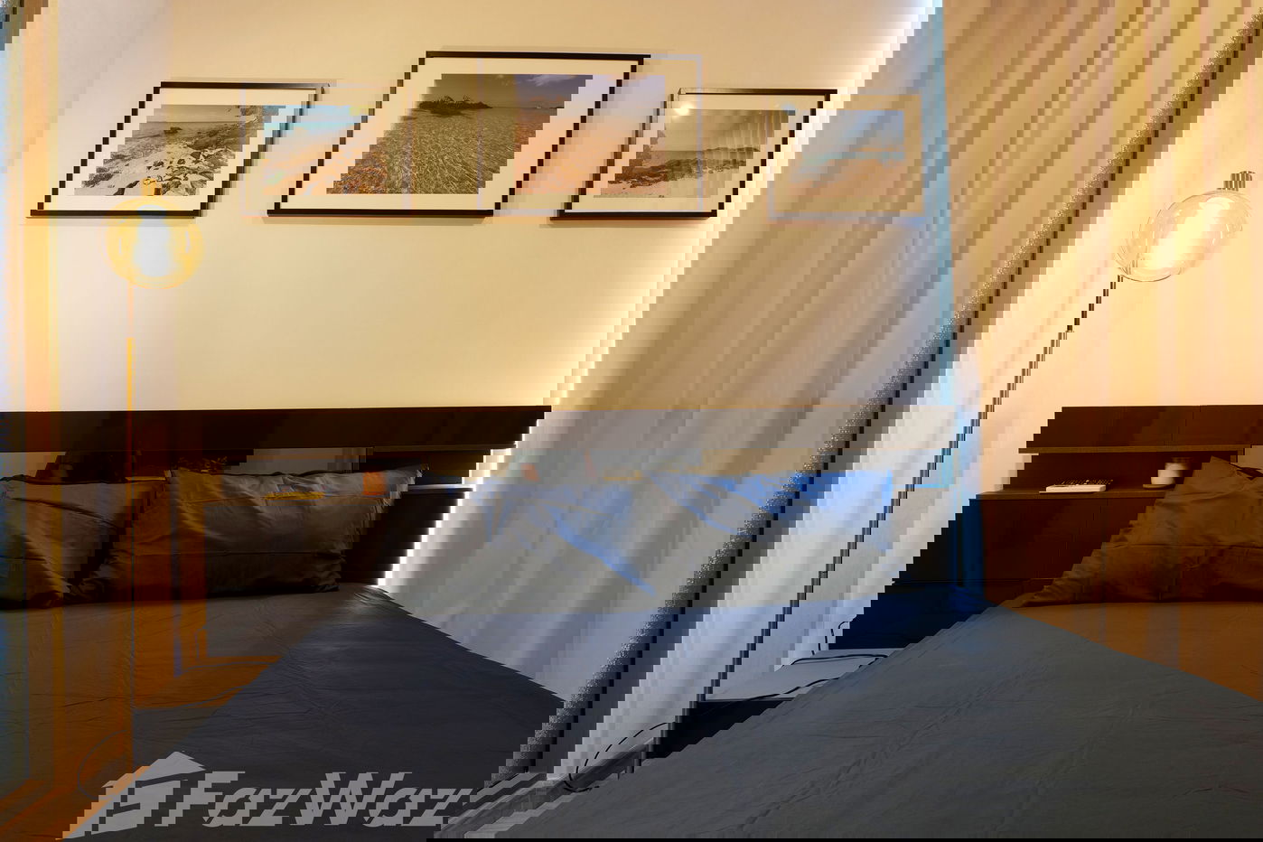 picture . 1636084 - 15/24