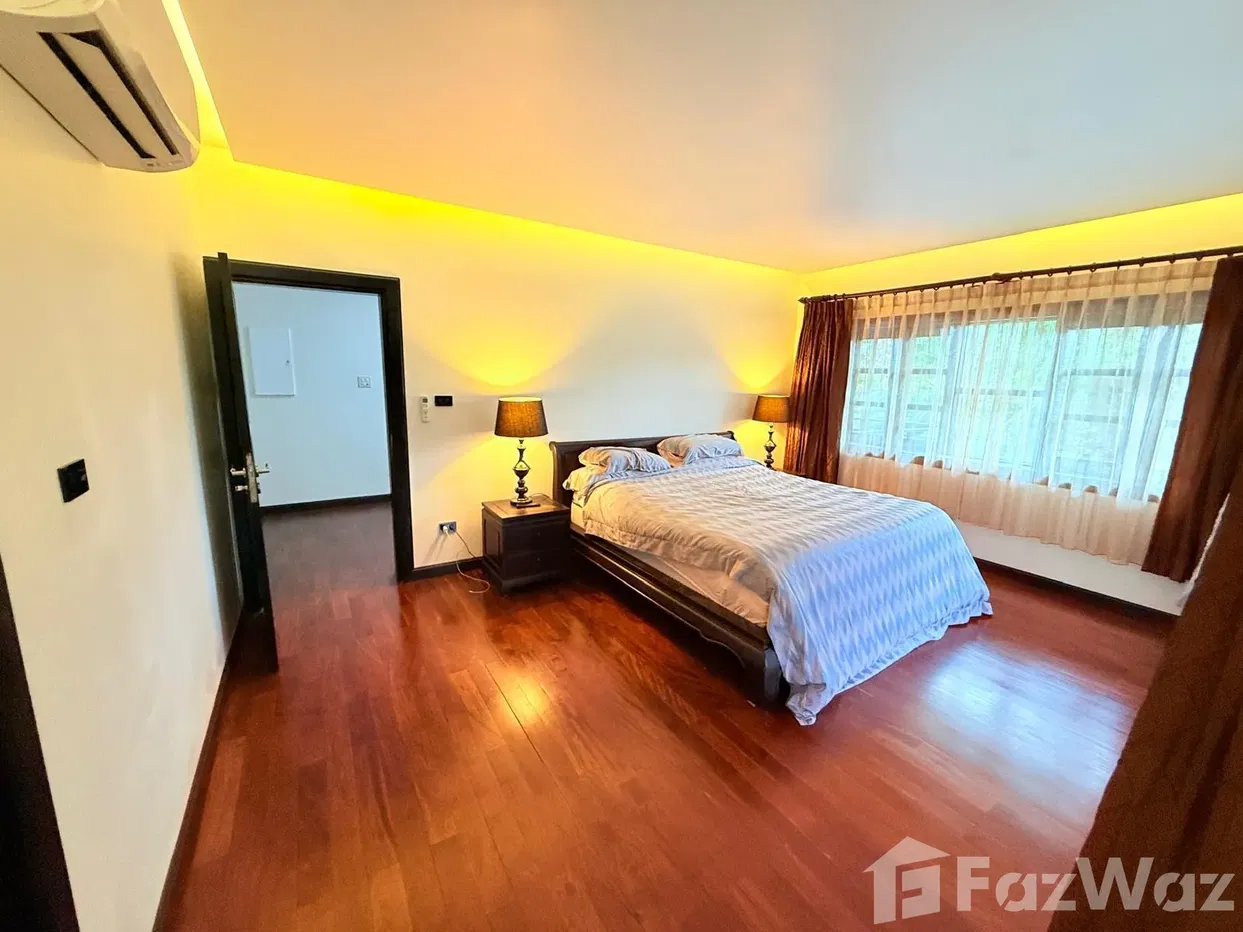 picture Rare 5-Bedroom Villa Near Hua Hin Town with Mountain Views - 33/44