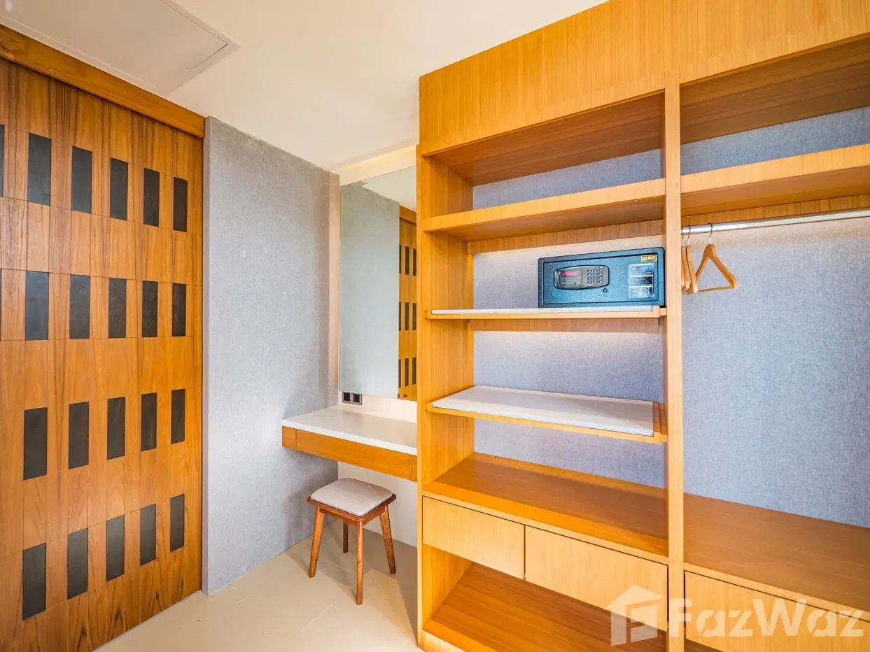 picture Modern 4 Bedroom Villa with Stunning Seaviews - 19/41