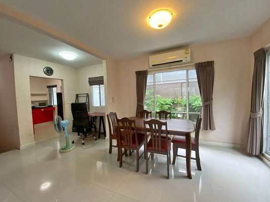 picture FOR RENT PASSORN PRESTIGE ONNUT / 3 bedrooms 3 bathrooms / 53 Sqw. 170 Sqm. **33,000** JUST 10 MINUTES FROM AIRPORTLINK BANTUBCHANG - 4/14