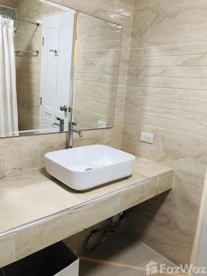picture Jomtien Plaza Condotel 54 sqm Oceanfronts - 11/12