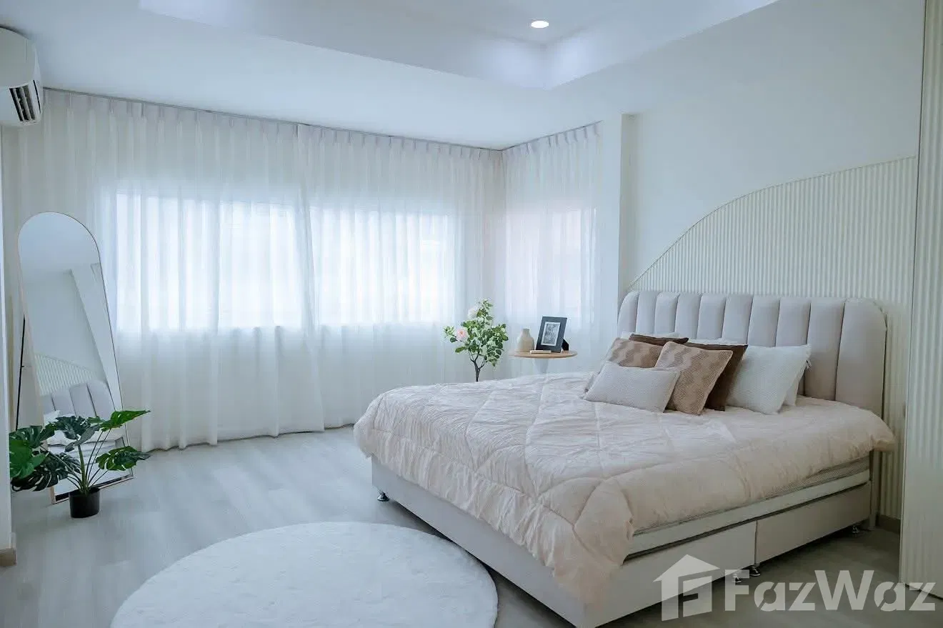 picture 5 Bedroom Villa for sale at Country Club Villa - 9/14
