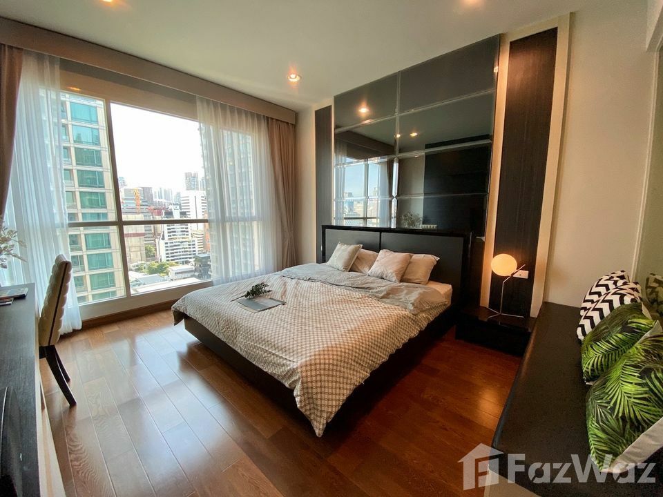 picture 2 Bedroom Condo for rent at The Address Chidlom 1068620 - 4/13