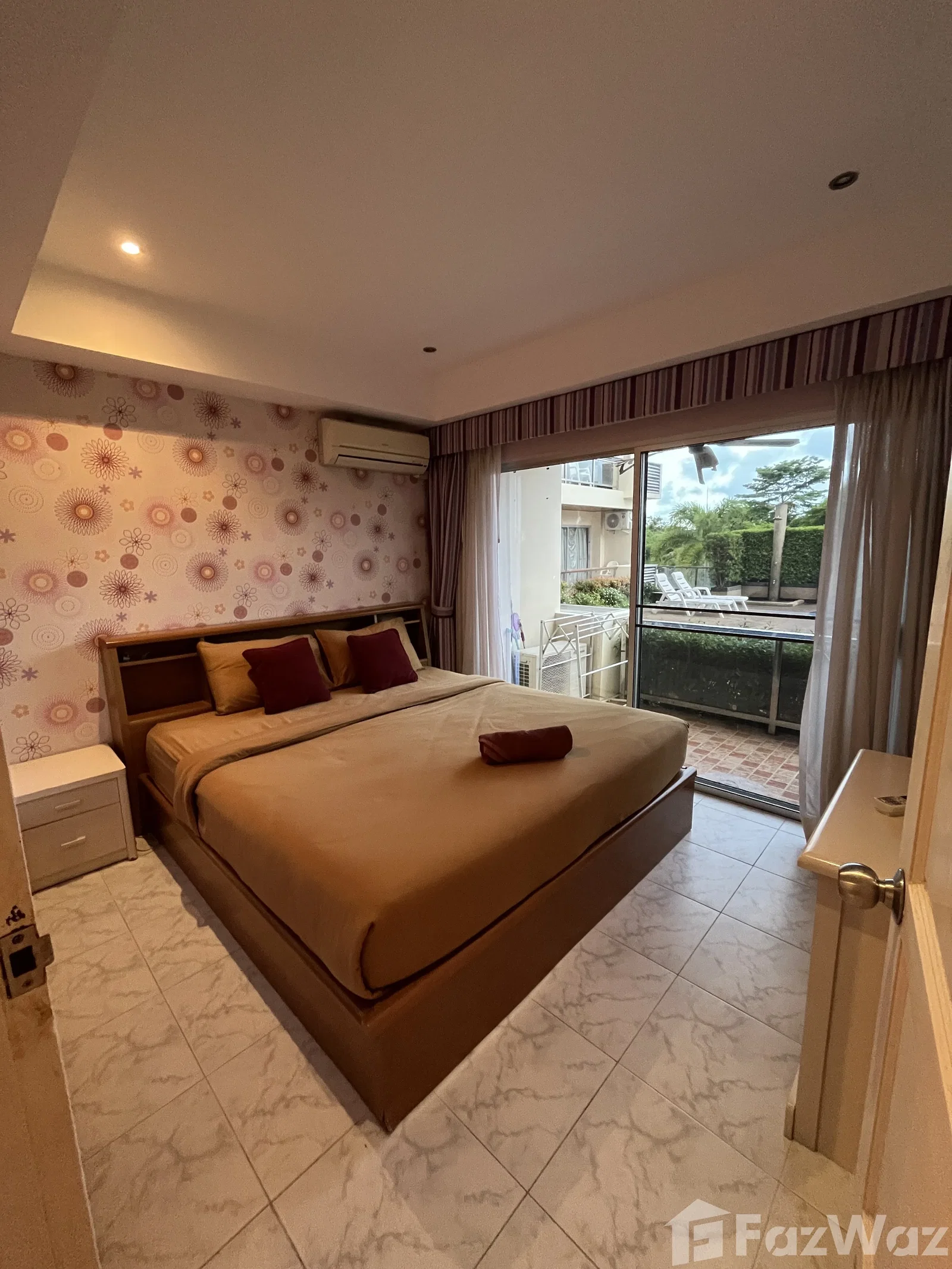 2 Bedroom Condo for sale at Rawai Condominium  1631414