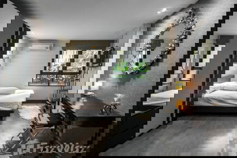 a-lifetime opportunity. "Unwind in the Mirage Sukhumvit 27: Paradise Lost, Paradise Found"
