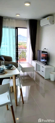 Condos for sale : Fully furnished top floor condo with great city view 5567344