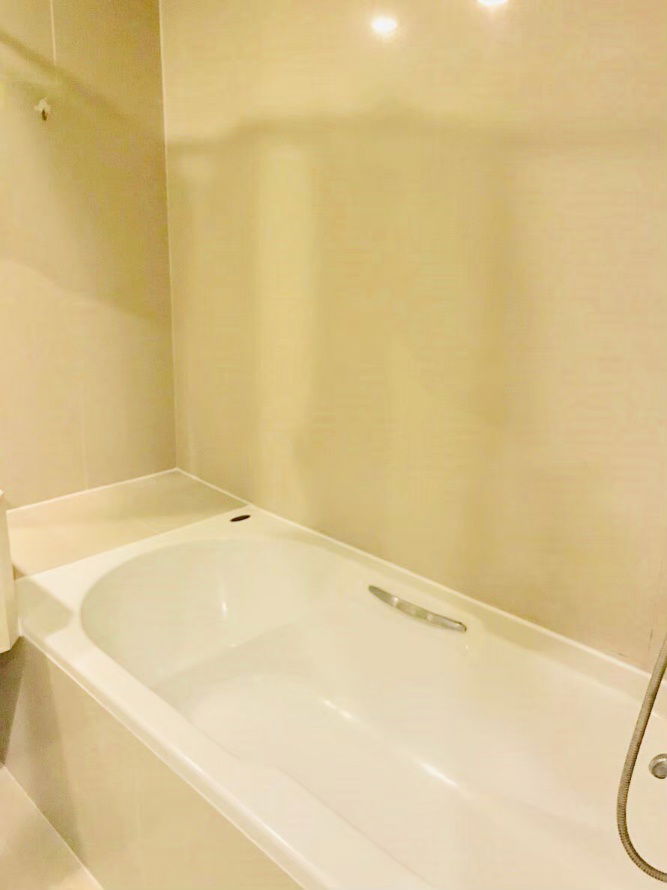 picture OMG3002  < Available 15-Aug-25 >  Studio - BTS Nana - for RENT @ [ The Trendy condo ] - 6/7