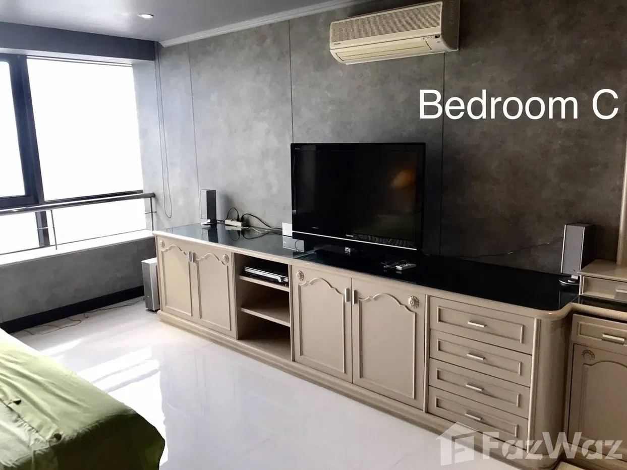 picture 2-Storey Penthouse for Sale at Jomtien Plaza Condotel - 7/29