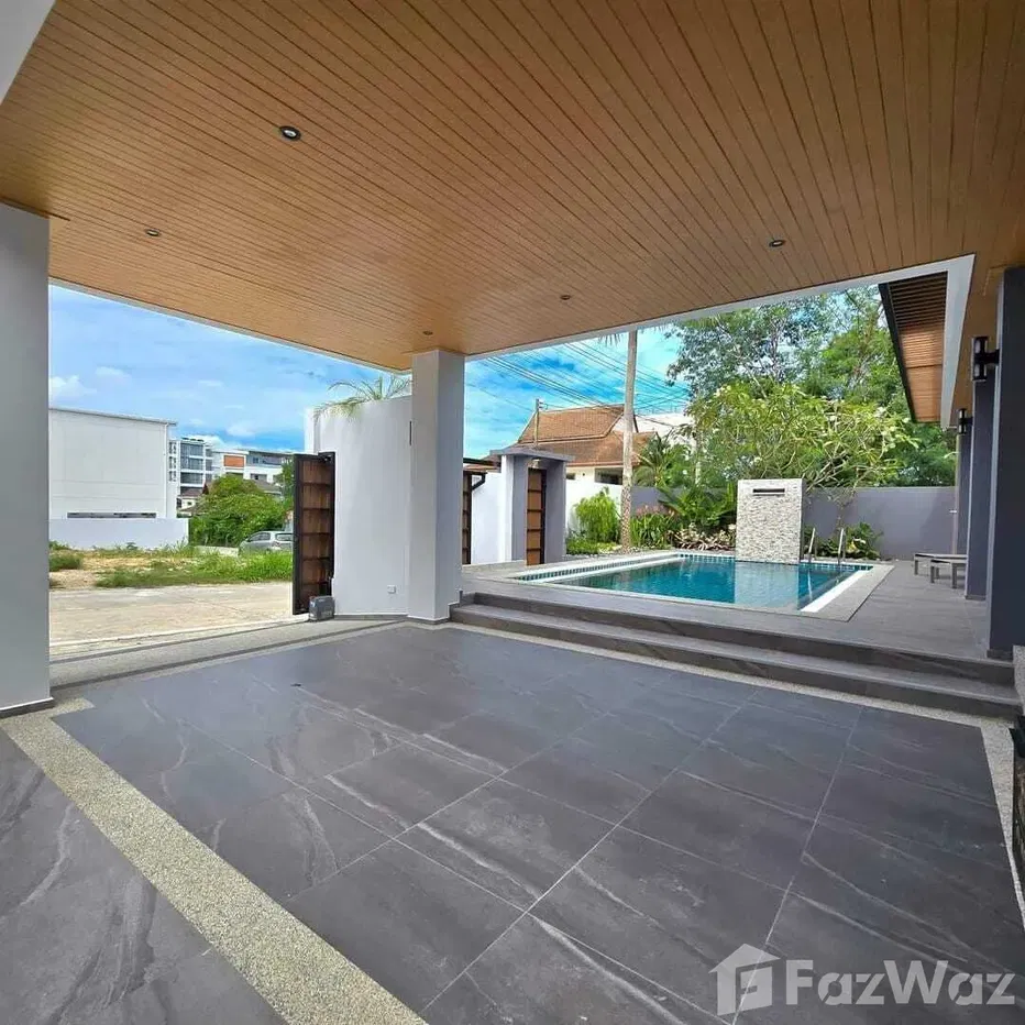 picture 3 Bedroom Villa for sale in Rawai, Phuket - 1/10