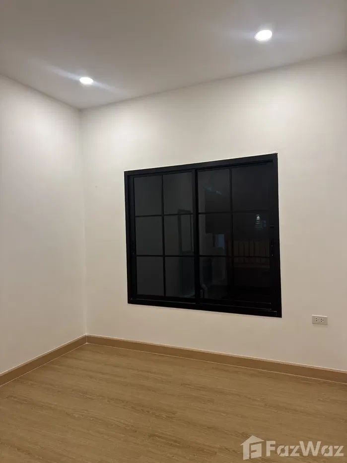 picture Renovated 3BR Semi-Detached House in Prime Chalong Location - 15/24