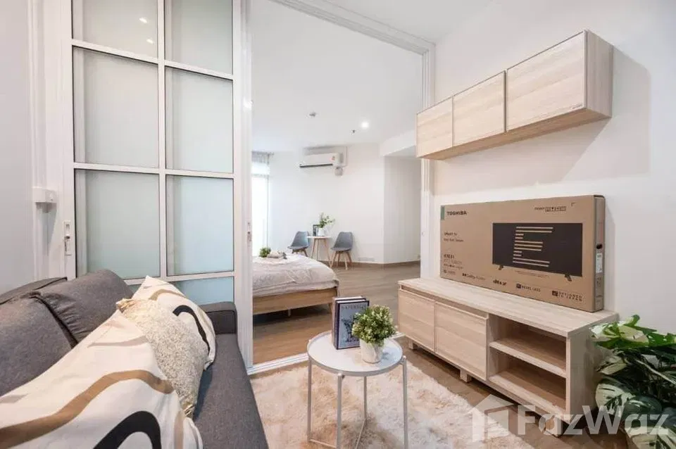 picture Newly Renovate - 3/11