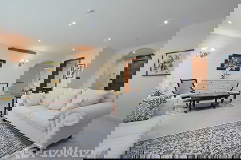 Sukhumvit 24 Luxury Condo with 1 unit per floor 4 Bed 5 Bath