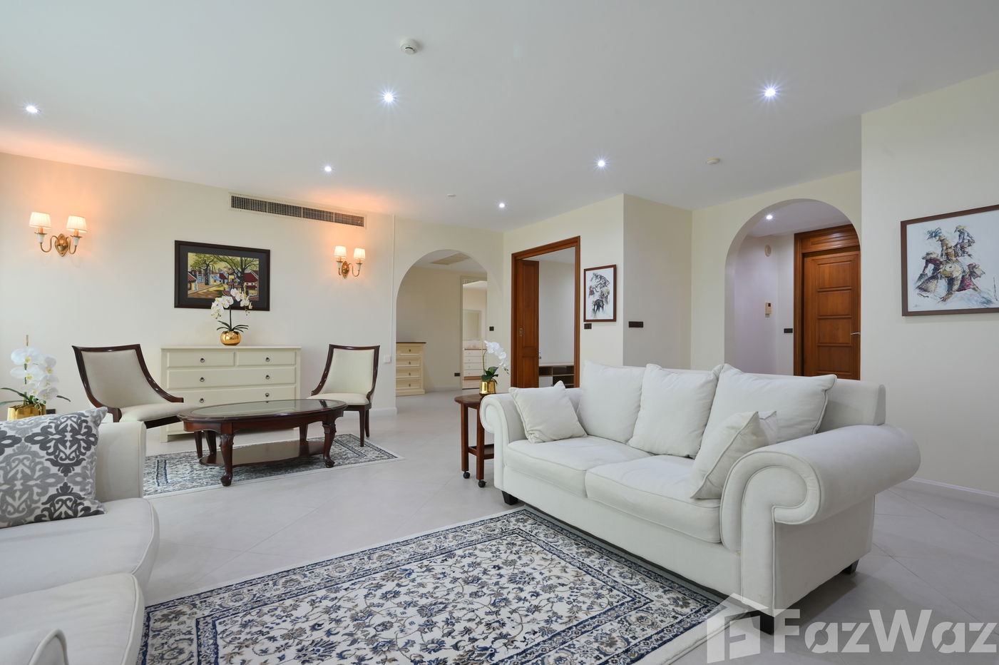 picture Sukhumvit 24 Luxury Condo with 1 unit per floor 4 Bed 5 Bath - 1/24