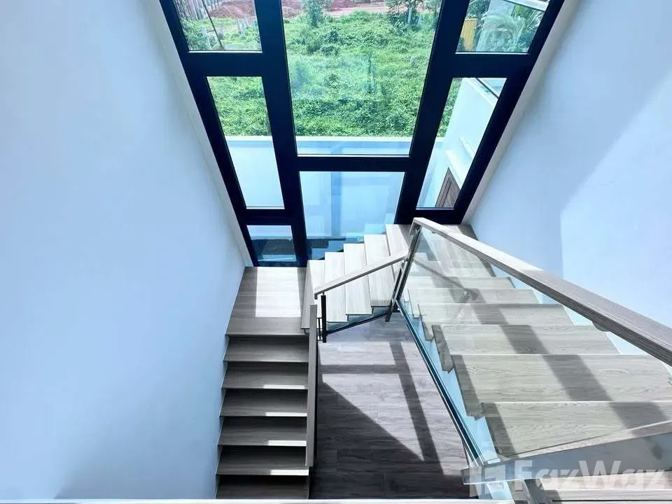 picture 5 Bedroom Villa for sale in Si Sunthon, Phuket - 8/9