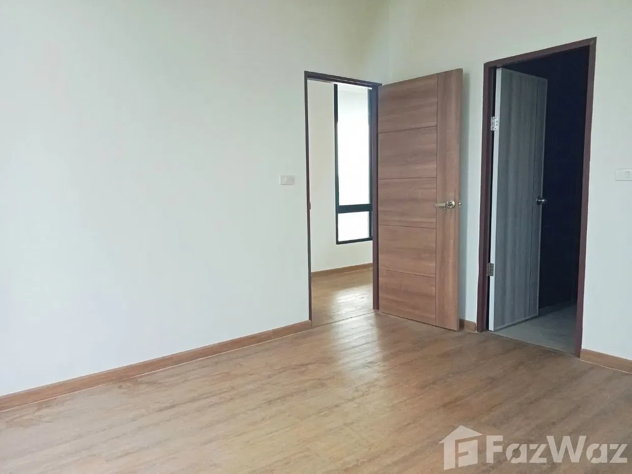 picture Luxurious 4-Bedroom Villa with Private Pool for Sale - 12/20