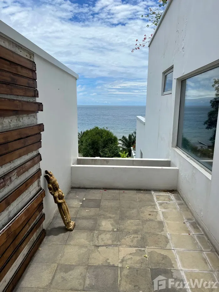 picture Stunning 2 Bed + Study Seaview Freehold Condo - 20/24
