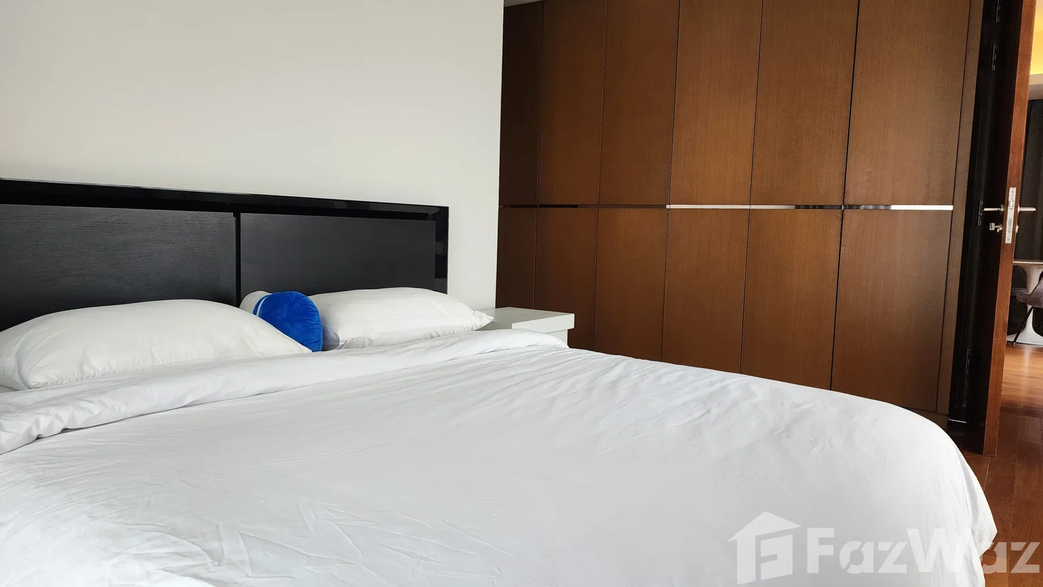 picture 2 bedroom condo for rent at Hansar Rajdamri 5638856 - 7/11