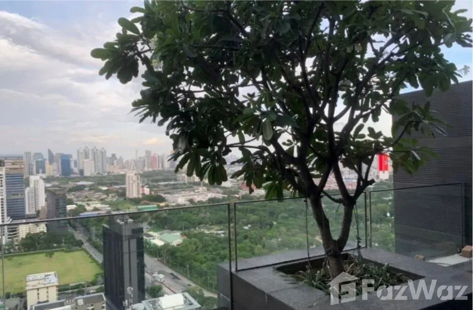 picture 🏙️ For Sale: Luxury Duplex at 185 Rajadamri - 1/13