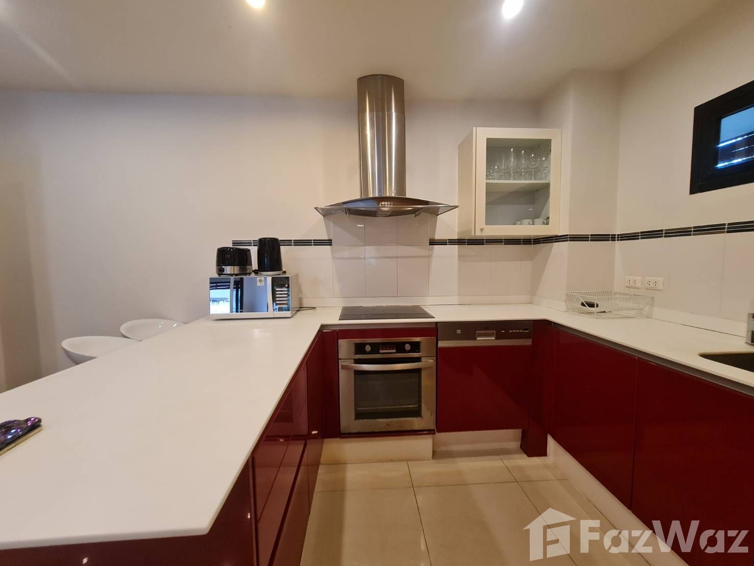 2 Bedroom Condo 1928927