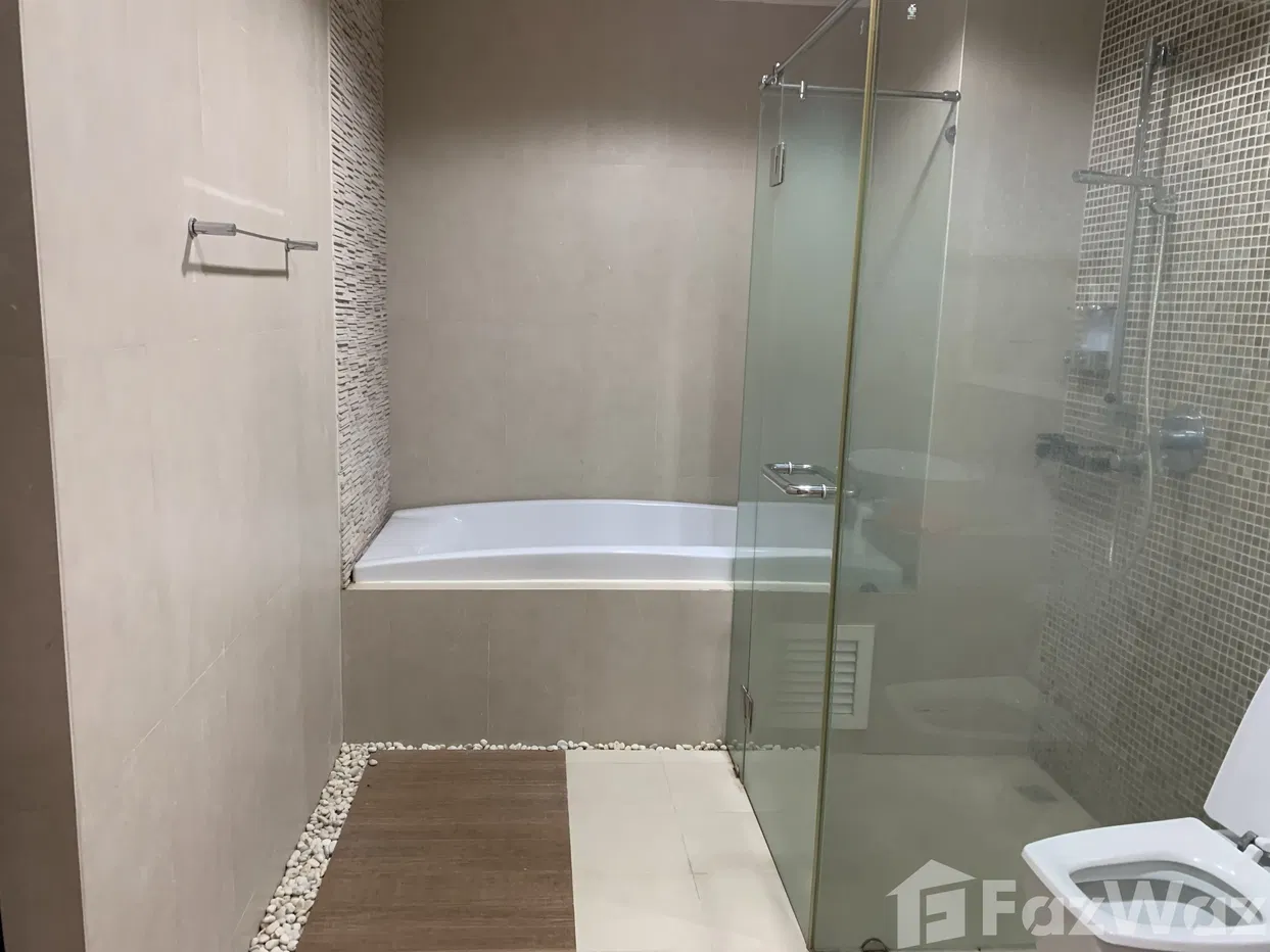 picture 1 Bedroom Condo for sale at The Baycliff Residence - 16/17
