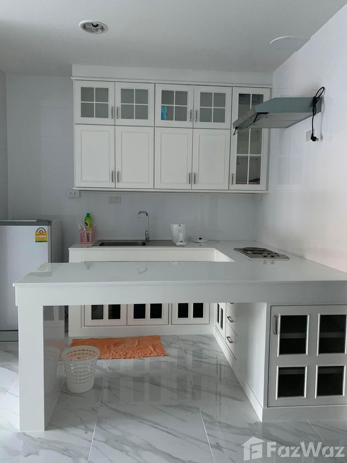 picture Condo for sale and rent - 5/9