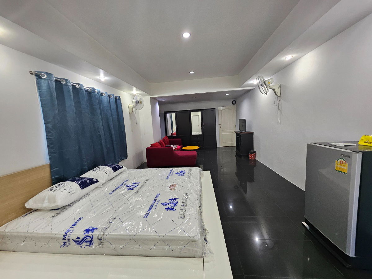 รูป ห้องมุม รีโนเวท เฟอร์ใหม่ ใกล้ BTS สะพานตากสิน - รูปที่ 7/12