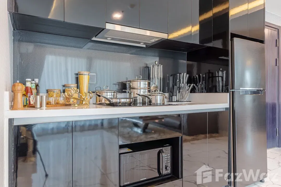 picture 4 Bedroom Condo for sale at Arcadia Millennium Tower - 8/16