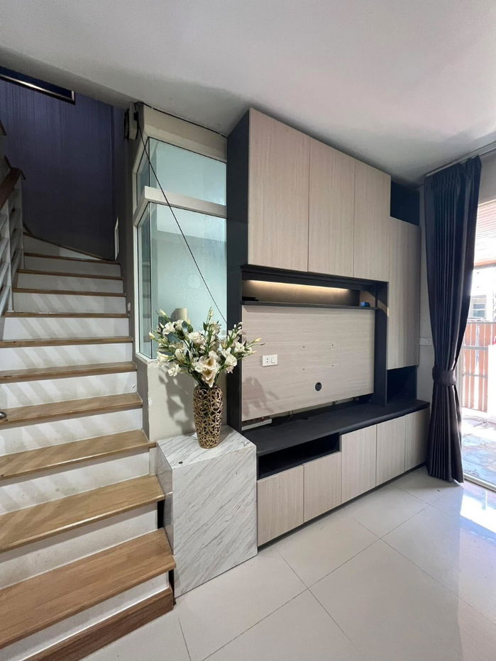 รูป 🏡 ให้เช่า หมู่บ้านโกลเด้นทาวน์ รามอินทรา – คู้บอน ราคาเช่า 15,000 บาท/เดือน (รวมค่าส่วนกลางแล้ว) - รูปที่ 3/17