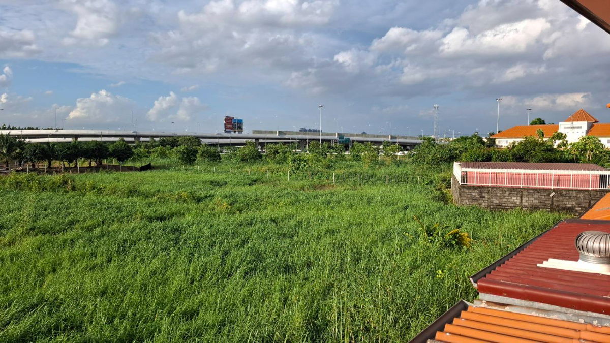รูป บ้านว่างให้เช่า หลังมุม มี 4 ห้องนอน ใกล้ตลาดเจ้าพระยา ม.อุดมทรัพย์ บางกร่าง ซ.28  - รูปที่ 2/13