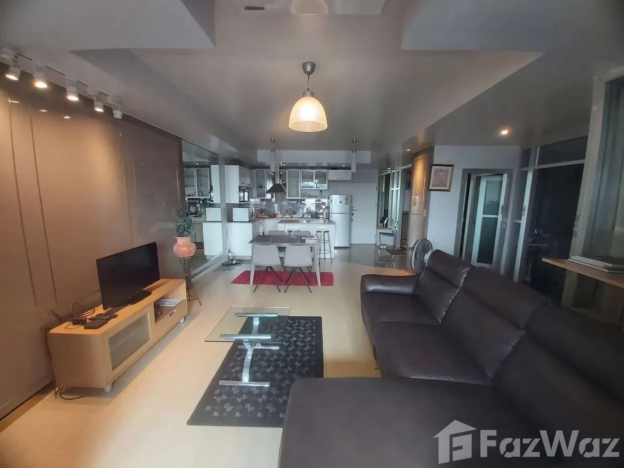 picture 2 Bedroom Condo for sale at Monterey Place - 1/8