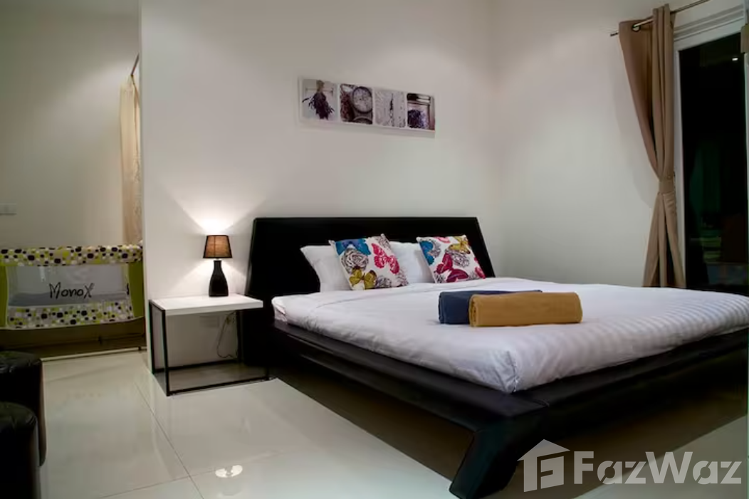 picture Seaview two-storey penthouse Sunset Plaza Condominium - 16/26