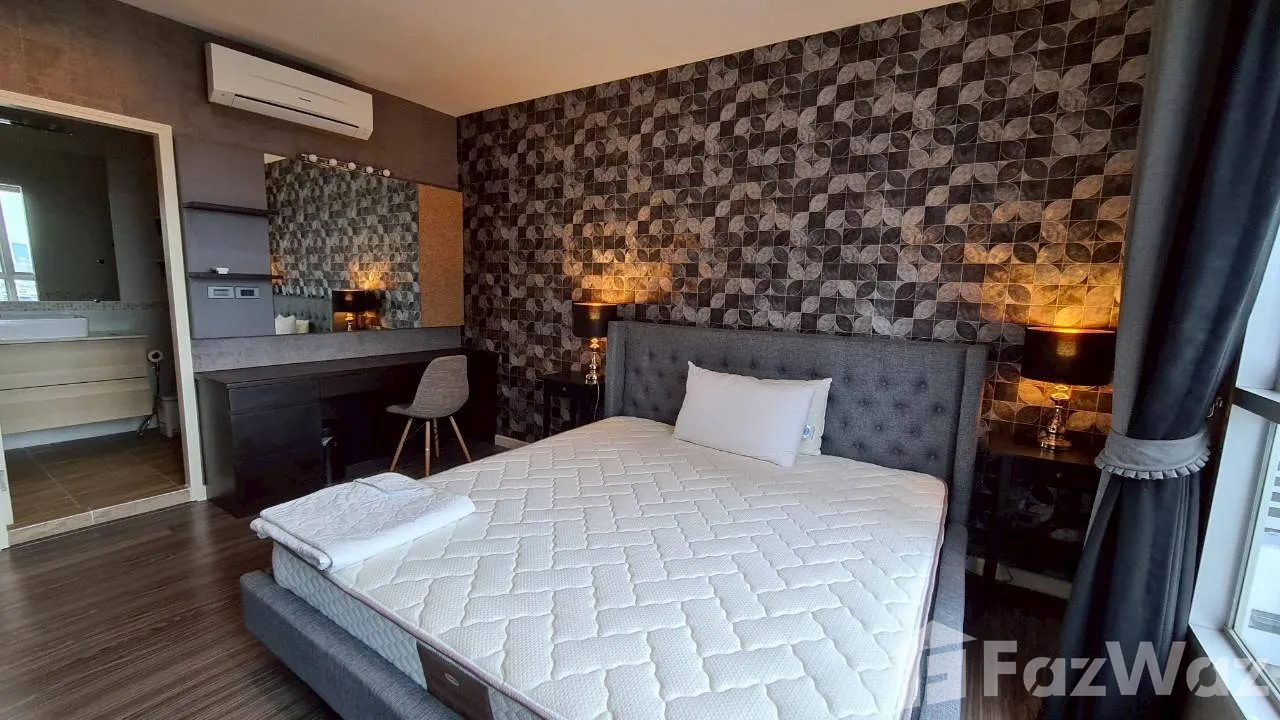 picture Newly Renovated unit 5586292 - 4/6