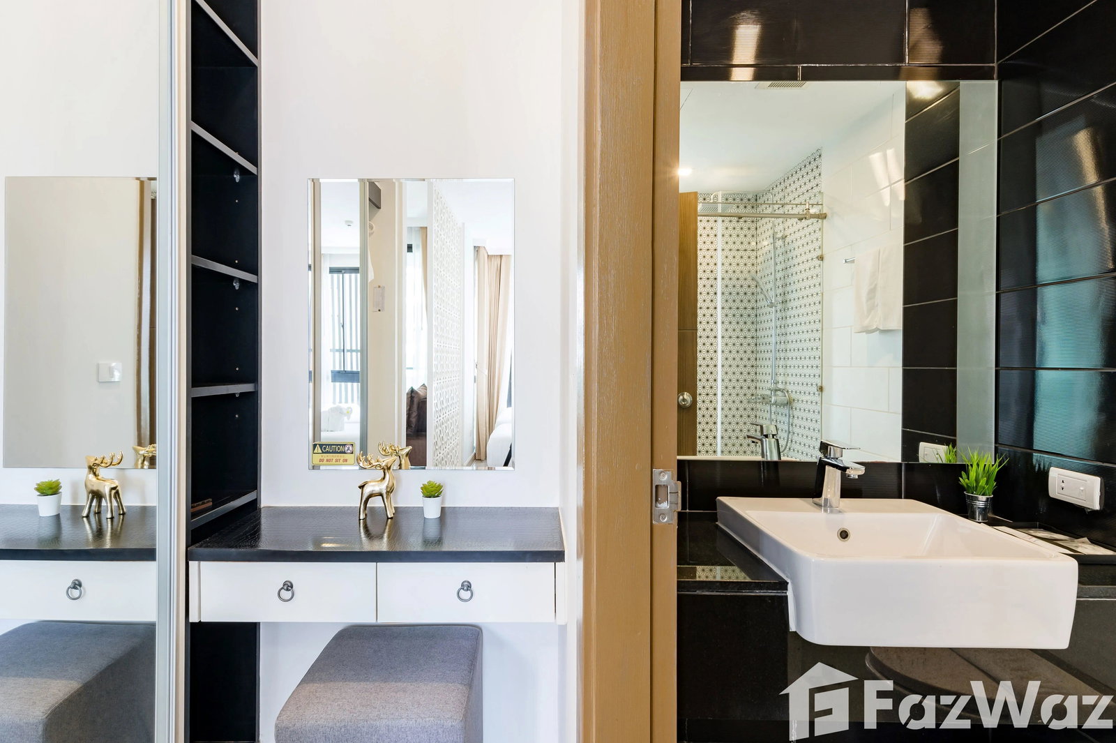 Studio for Sale at Royal Lee The Terminal 1887036 - image 2